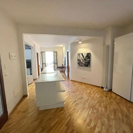 Loft Del Pratello Lägenhet Bologna Exteriör bild