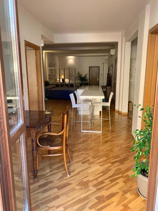 Loft Del Pratello Lägenhet Bologna Exteriör bild