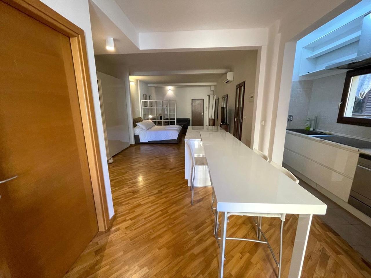 Loft Del Pratello Lägenhet Bologna Exteriör bild
