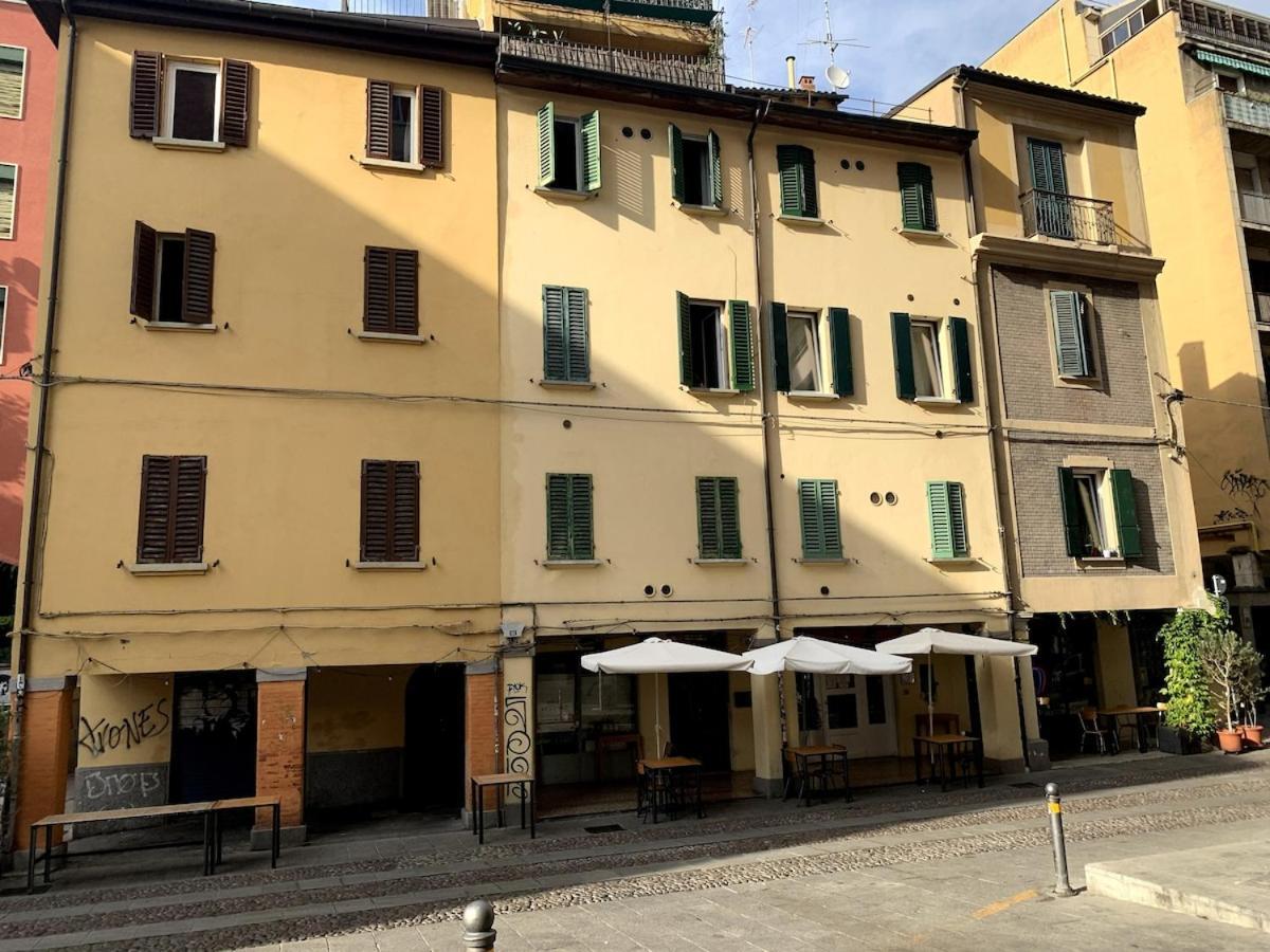 Loft Del Pratello Lägenhet Bologna Exteriör bild